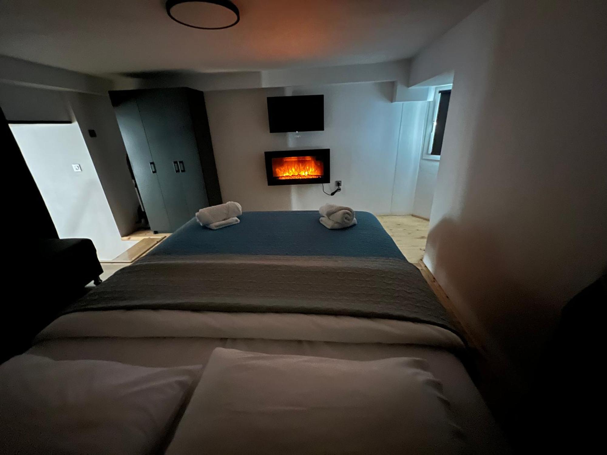 City Center Loft With Private Parking Kavála Eksteriør bilde