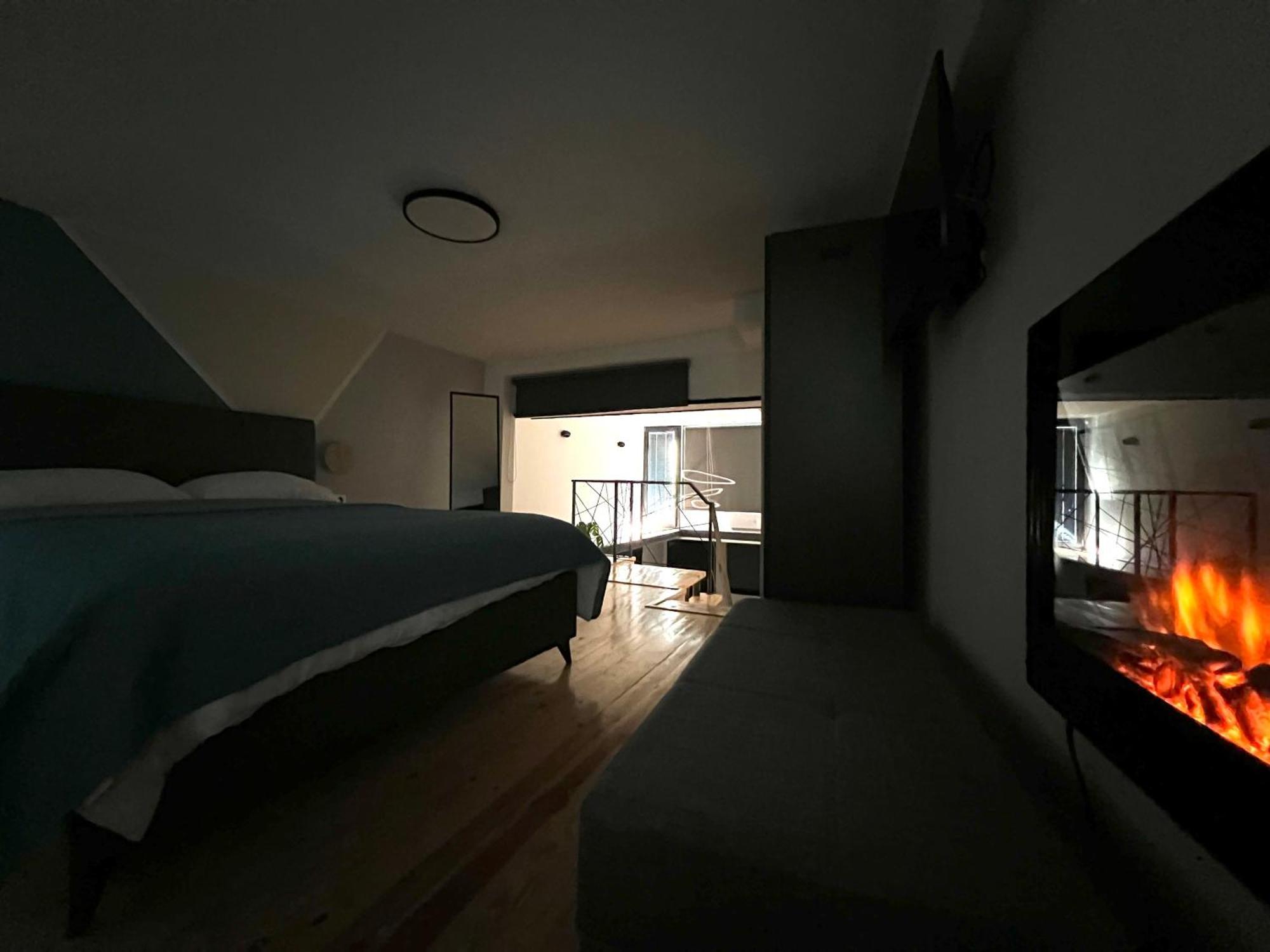 City Center Loft With Private Parking Kavála Eksteriør bilde